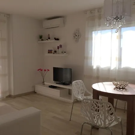 Traumhafte Mit Meerblick In Schoener Umgebung Apartment Lloret de Mar